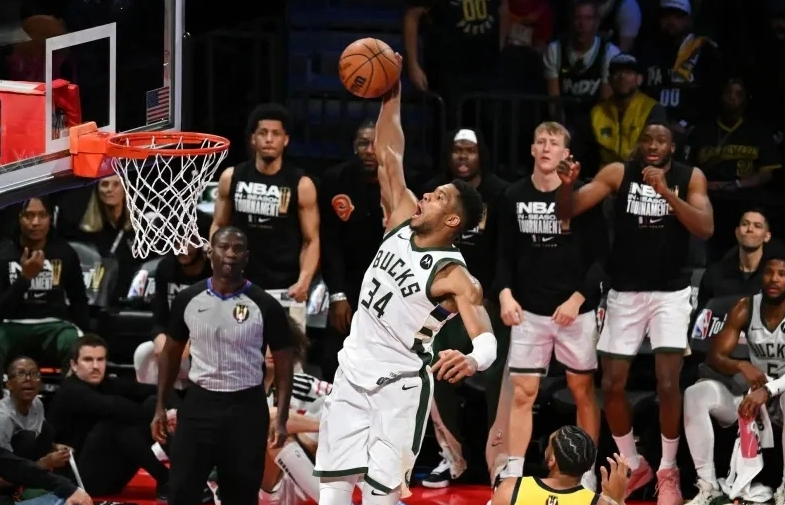 步行者主场取胜灰熊，全队士气高昂的简单介绍