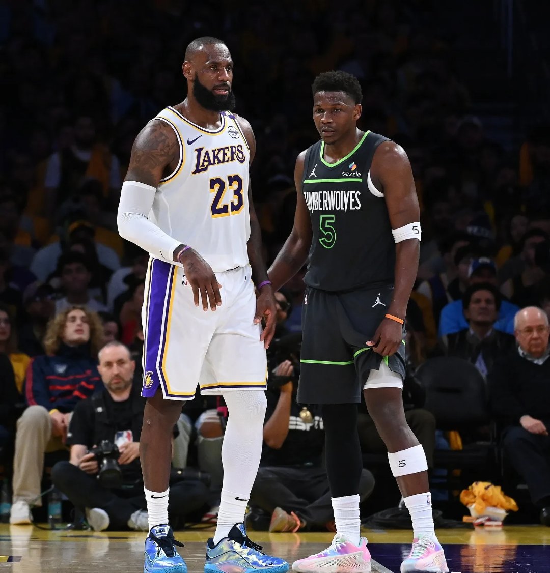 步行者主场取胜灰熊，全队士气高昂的简单介绍