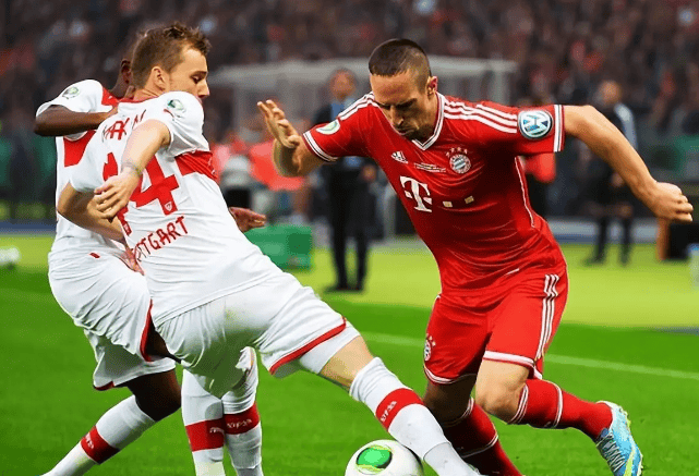斯图加特挑战拜仁慕尼黑，能否打破对手的强势？