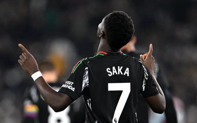 瓦伦西亚新锋火力全开,连续破门 瓦伦西亚新锋火力全开,连续破门