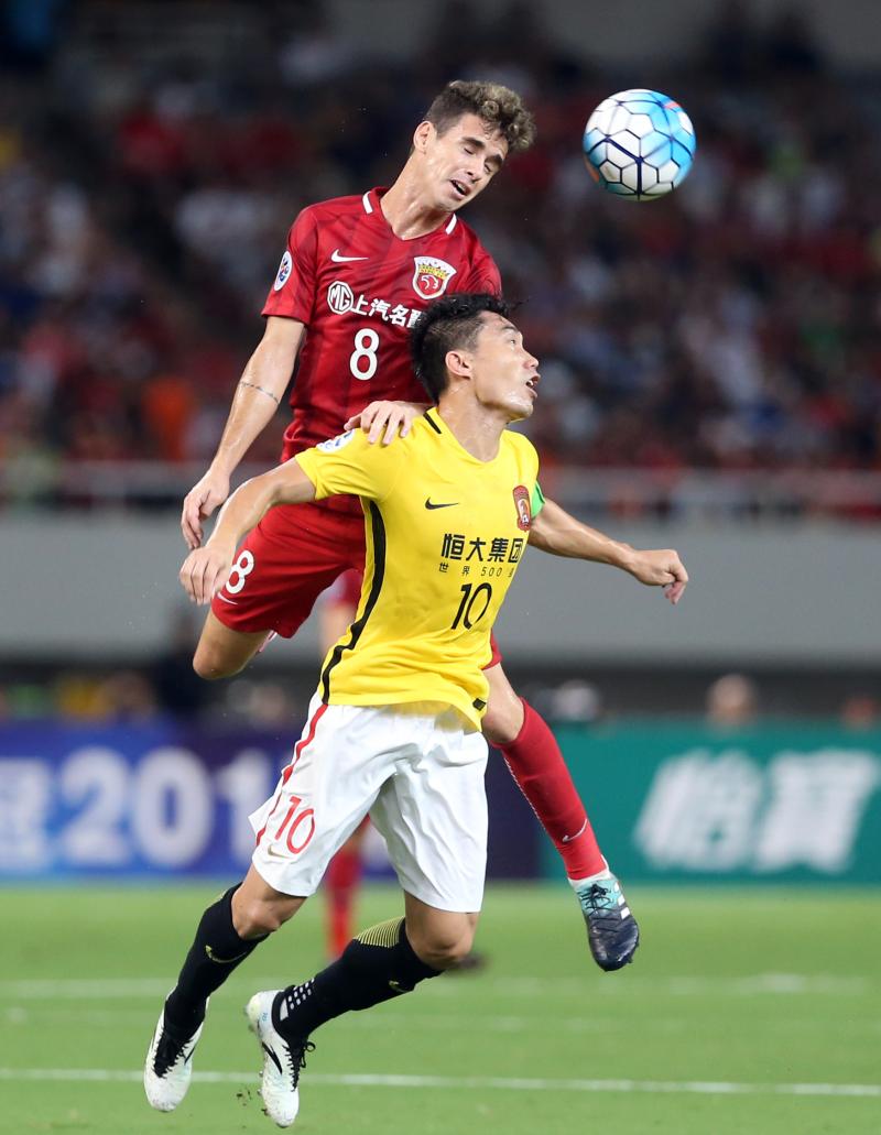 关于广州恒大扩大领先优势，强势向冠军进发的信息