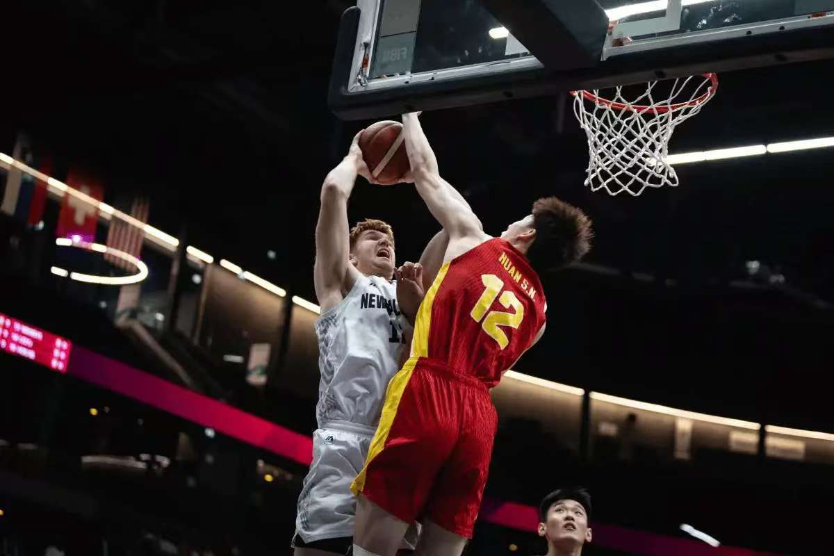 四川男篮客场不敌河南队，遭遇困境的简单介绍