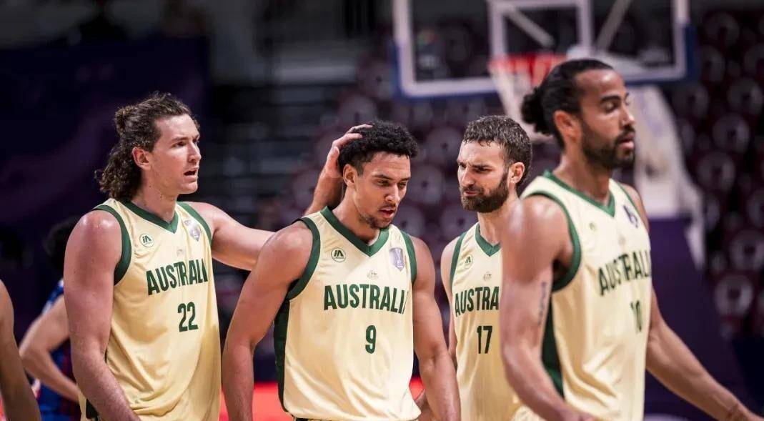 包含澳大利亚篮球传奇赛事在即CBA传奇球员集结的词条