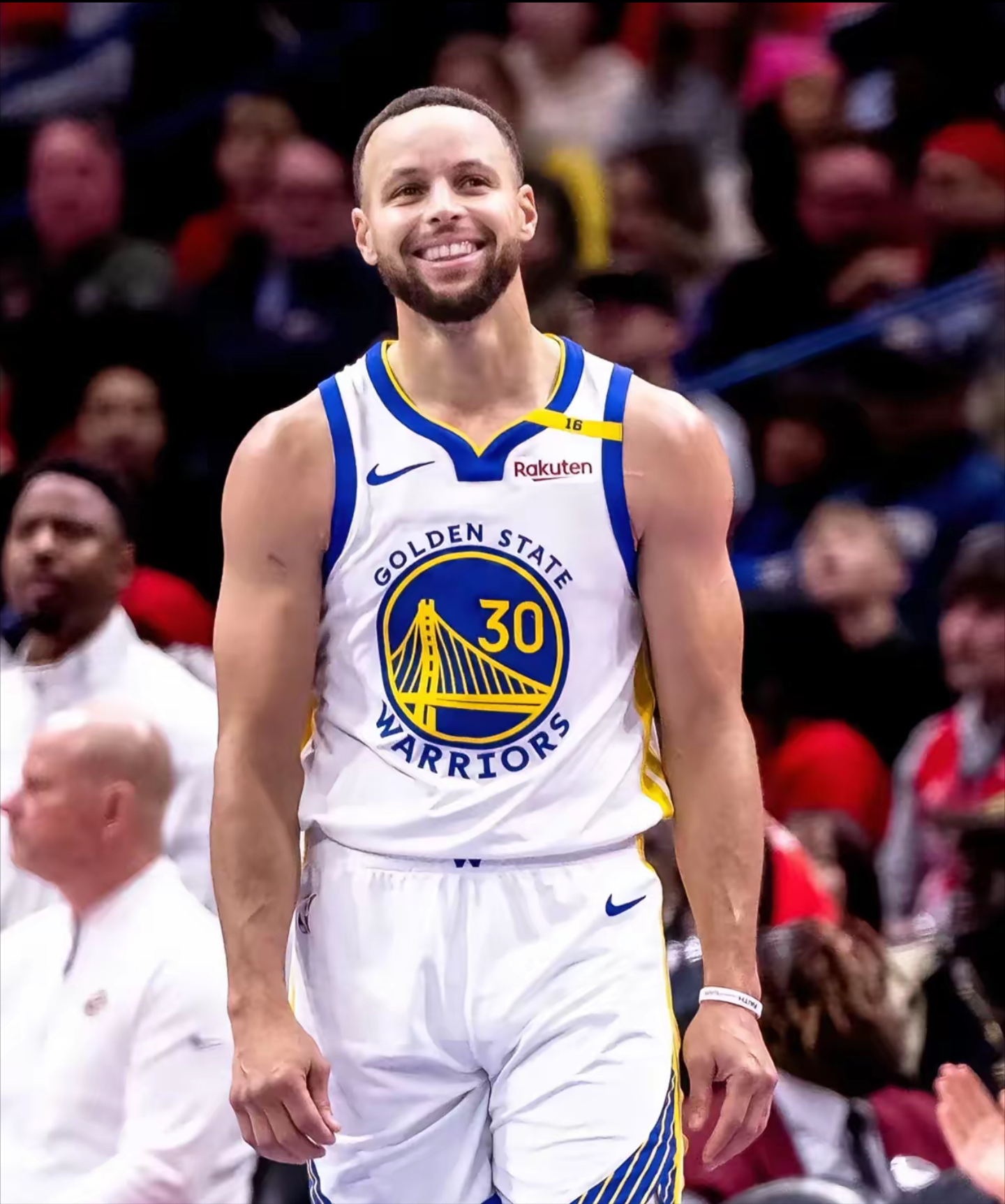 包含勇士逆转开拓者，近期状态回暖的词条