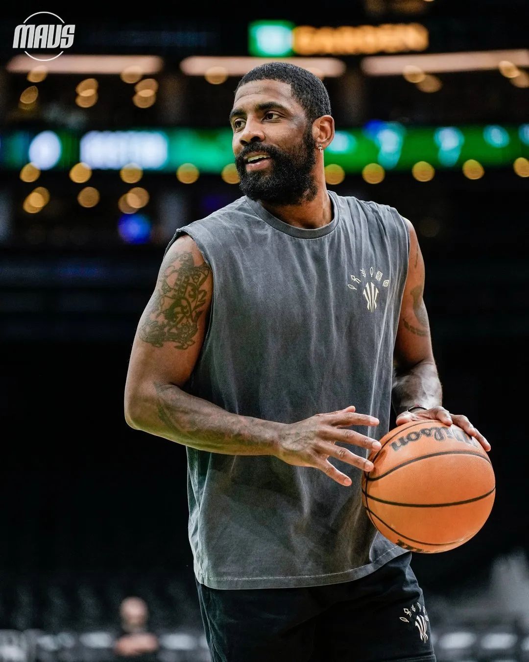 欧文29分17助，科曼坦泰州则覆盖光芒大胜