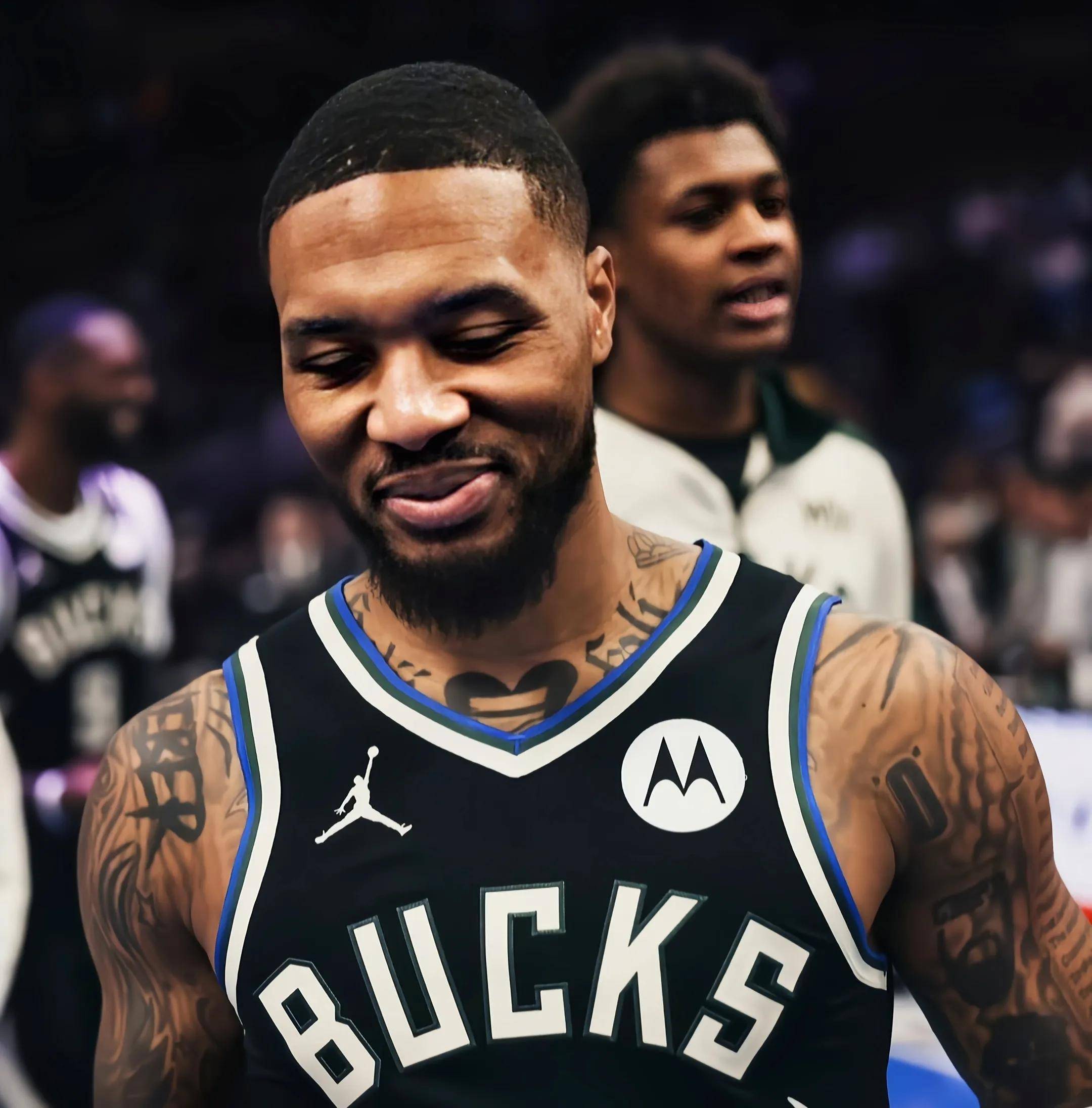 雄鹿击败活塞，字母哥称王